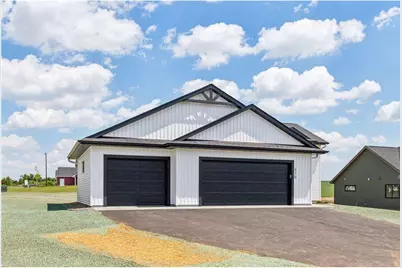 883 N Grant Street, Ellsworth, WI 54011 - Photo 22