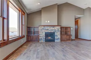 871 N Grant St, Ellsworth, WI 54011 - Photo 6