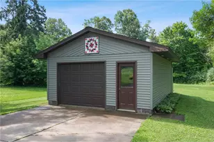 915 Nedvidek St, Cumberland, WI 54829 - Photo 10