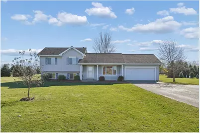 1101 148th Avenue, New Richmond, WI 54017 - Photo 1