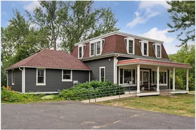 114 E 6th Street, New Richmond, WI 54017 - Photo 2
