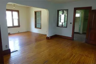 110 E 9th St, Neillsville, WI 54456 - Photo 4