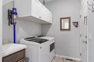 1575 Evan Ct, New Richmond, WI 54017 - Photo 18