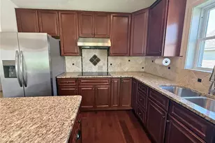 853 Aurora Cir, Red Wing, MN 55066 - Photo 8