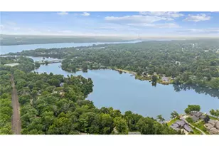 621 Mallalieu Dr, Hudson, WI 54016 - Photo 6