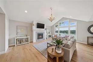 621 Mallalieu Dr, Hudson, WI 54016 - Photo 12