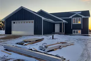 754 190th St, Baldwin, WI 54002 - Photo 20