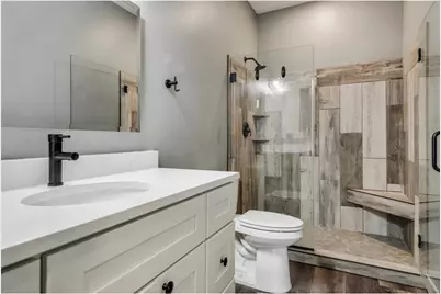 615 S Wisconsin Avenue, Rice Lake, WI 54868 - Photo 22