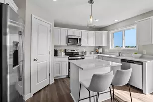 108 Maple Ct, Cannon Falls, MN 55009 - Photo 10