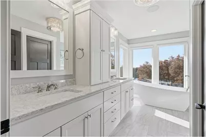 1650 Waters Edge Drive, New Richmond, WI 54017 - Photo 20