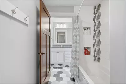 1650 Waters Edge Drive, New Richmond, WI 54017 - Photo 26