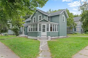 227 E Elm St, River Falls, WI 54022 - Photo 2