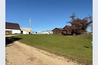 41 County Line Avenue, Clear Lake, WI 54005 - Photo 8