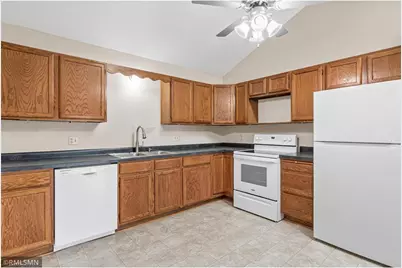 3300 Greenbrier Street #3300C, Vadnais Heights, MN 55127 - Photo 8