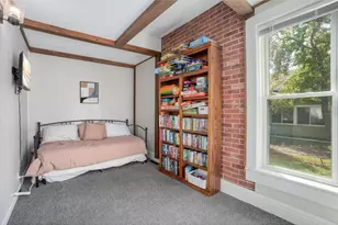 527 W Grand Ave, Eau Claire, WI 54703 - Photo 6