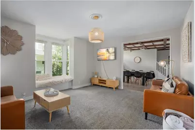 527 W Grand Avenue, Eau Claire, WI 54703 - Photo 4