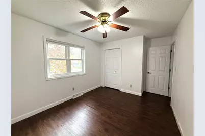 2870 Wayland Court, Eau Claire, WI 54703 - Photo 16