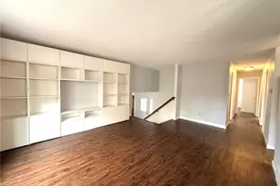 2870 Wayland Ct, Eau Claire, WI 54703 - Photo 10