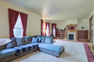 324 Coleman St, Chippewa Falls,  54729 - Photo 4