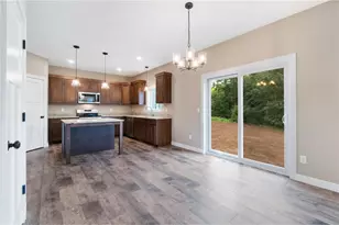 723 Jacko Ct, Hudson, WI 54016 - Photo 2