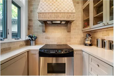 329 Park Circle, Menomonie, WI 54751 - Photo 26