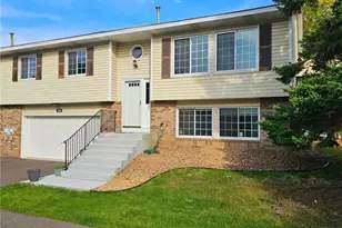 7664 Steepleview Rd, Saint Paul, MN 55125 - Photo 2