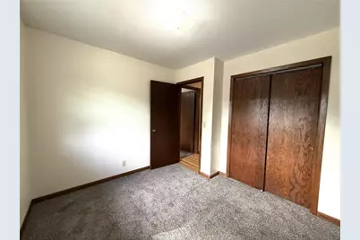 1920 Bellevue Avenue, Eau Claire, WI 54703 - Photo 8