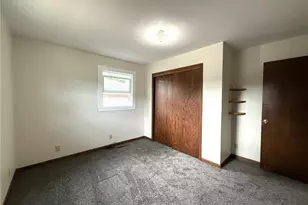 1920 Bellevue Ave, Eau Claire, WI 54703 - Photo 6