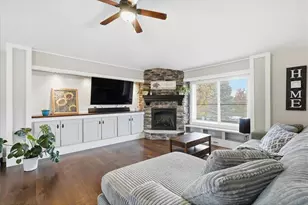 1651 Possum Way, New Richmond, WI 54017 - Photo 4