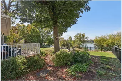 132 Summit Avenue, Center City, MN 55012 - Photo 8