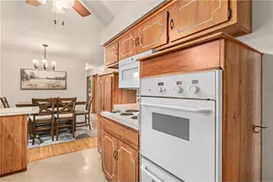 616 Hattie Ln, Saint Paul, MN 55125 - Photo 14