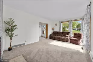 731 Robert Rd, Durand, WI 54736 - Photo 4