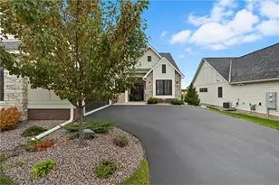 2310 Simply Living Ln, Hudson, WI 54016 - Photo 4