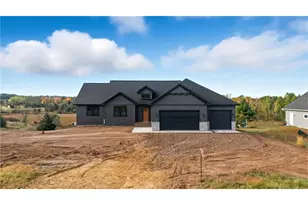 885 183rd Ct, New Richmond, WI 54017 - Photo 2