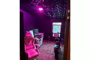 583 Peony Ln, Altoona, WI 54720 - Photo 8