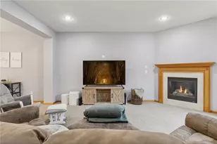 303 Oak St, Prescott, WI 54021 - Photo 16