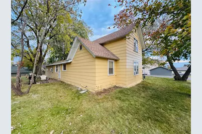 403 2nd Street, Shell Lake, WI 54871 - Photo 18