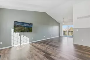 313 Birch St, Baldwin, WI 54002 - Photo 8