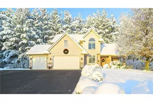 328 Nordveien Dr, Boyceville, WI 54725 - Photo 1