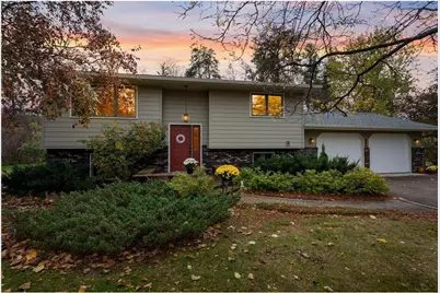 479 Locust Lane, Taylors Falls, MN 55084 - Photo 2