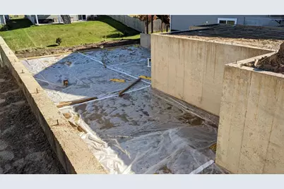 1807 Morning Glory Drive, River Falls, WI 54022 - Photo 4