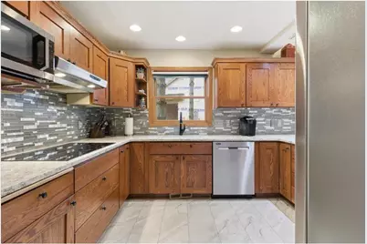 1787 Saint Andrews Place, New Richmond, WI 54017 - Photo 8