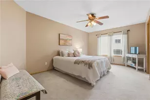 8904 Brunswick Path, Inver Grove Heights, MN 55076 - Photo 16