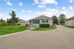 7785 Clydesdale Cir, Circle Pines, MN 55014 - Photo 34