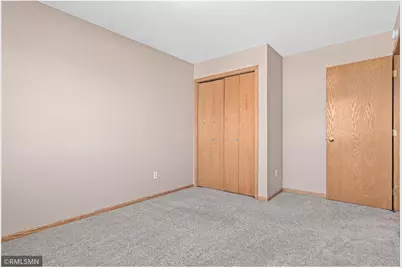 7813 Hemingway Avenue, Cottage Grove, MN 55016 - Photo 28