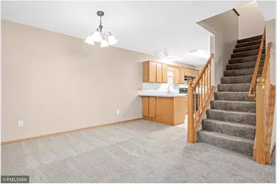 7813 Hemingway Avenue, Cottage Grove, MN 55016 - Photo 8