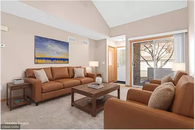 7813 Hemingway Avenue, Cottage Grove, MN 55016 - Photo 6