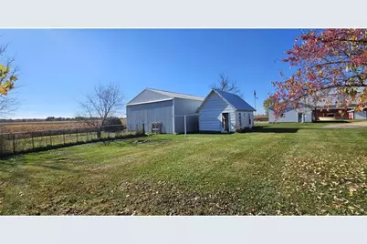 E7136 County Rd E, Menomonie, WI 54751 - Photo 6