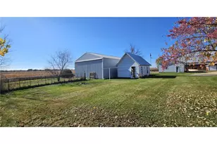 e7136 County Rd E, Menomonie, WI 54751 - Photo 6