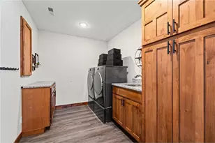 2866 Coventry Cir, River Falls, WI 54022 - Photo 10